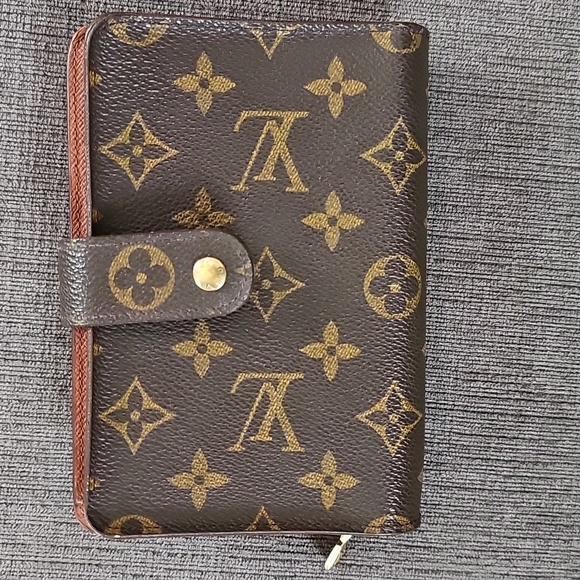 Louis Vuitton Monogram French Purse Wallet - Picture 5 of 14